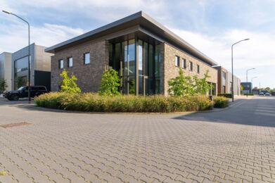 VEN_78f0155_Vos-Begrafenisverzorging_LR_20